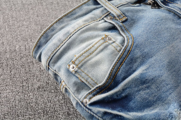 AMIRI Destroyed Jean #828