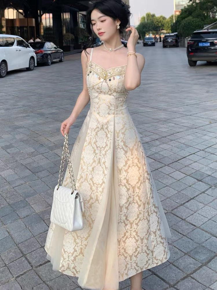 Adriata Pearl Chain Baroque Royalcore Dress