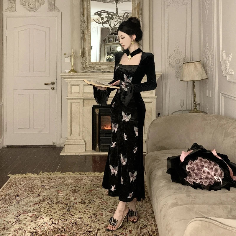 2-Piece Dark Fairy Butterfly Embroidered Velvet Dress with Choker
